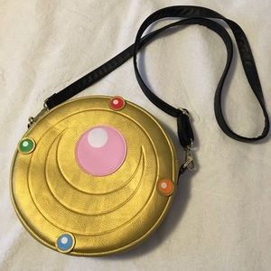 Sailor moon brooch purse